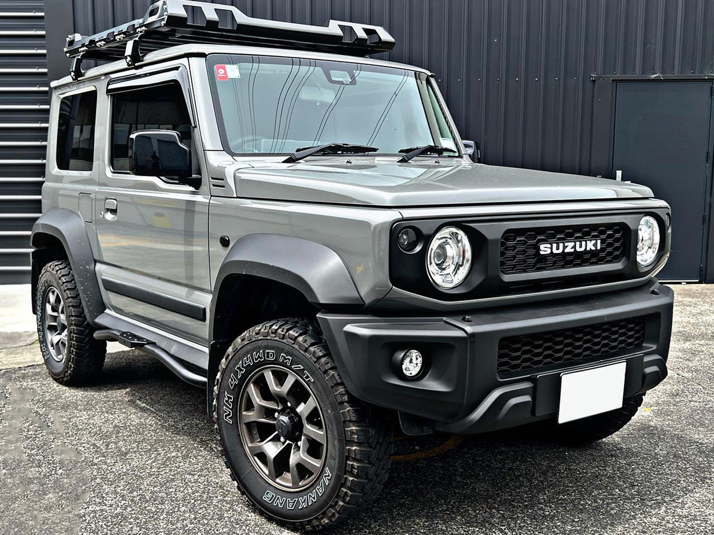 Persiana de Lujo OFF ROAD para Suzuki Jimny 2020-2024