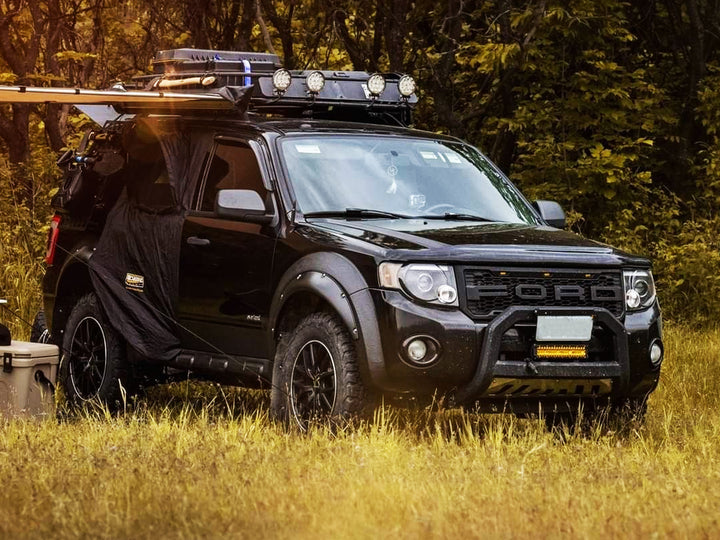 Persiana de Lujo Tipo Raptor para Ford Escape 2008-2012
