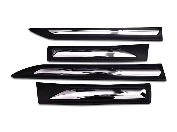 Boceles Laterales de Puertas Negro y Cromado para Toyota Fortuner 2017-2026