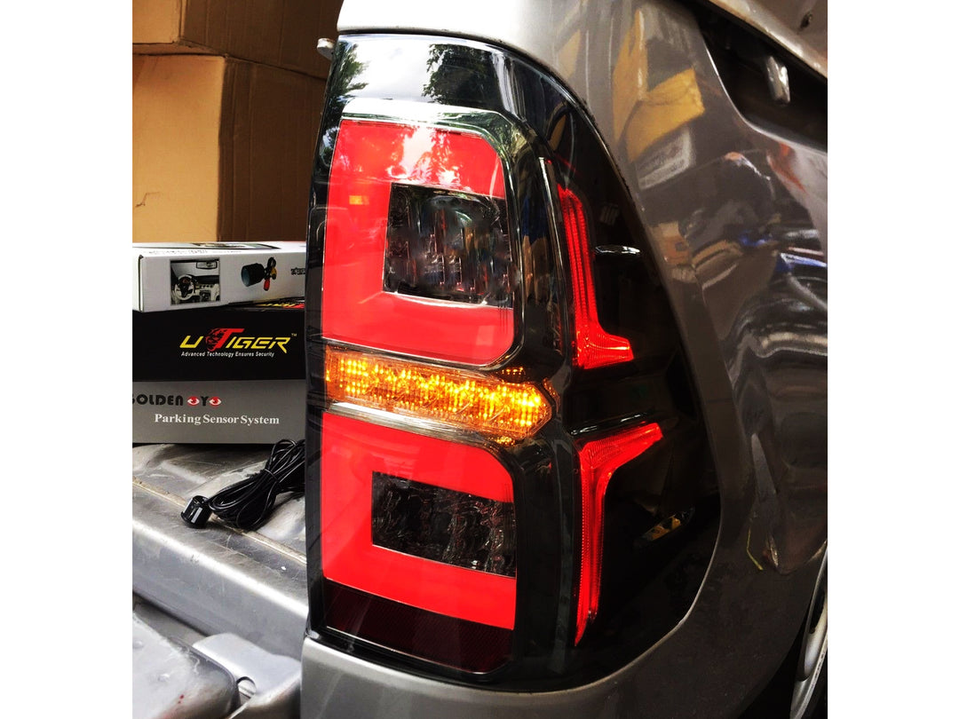 Stops de Led y Neon Smoke para Toyota Hilux 2017-2026